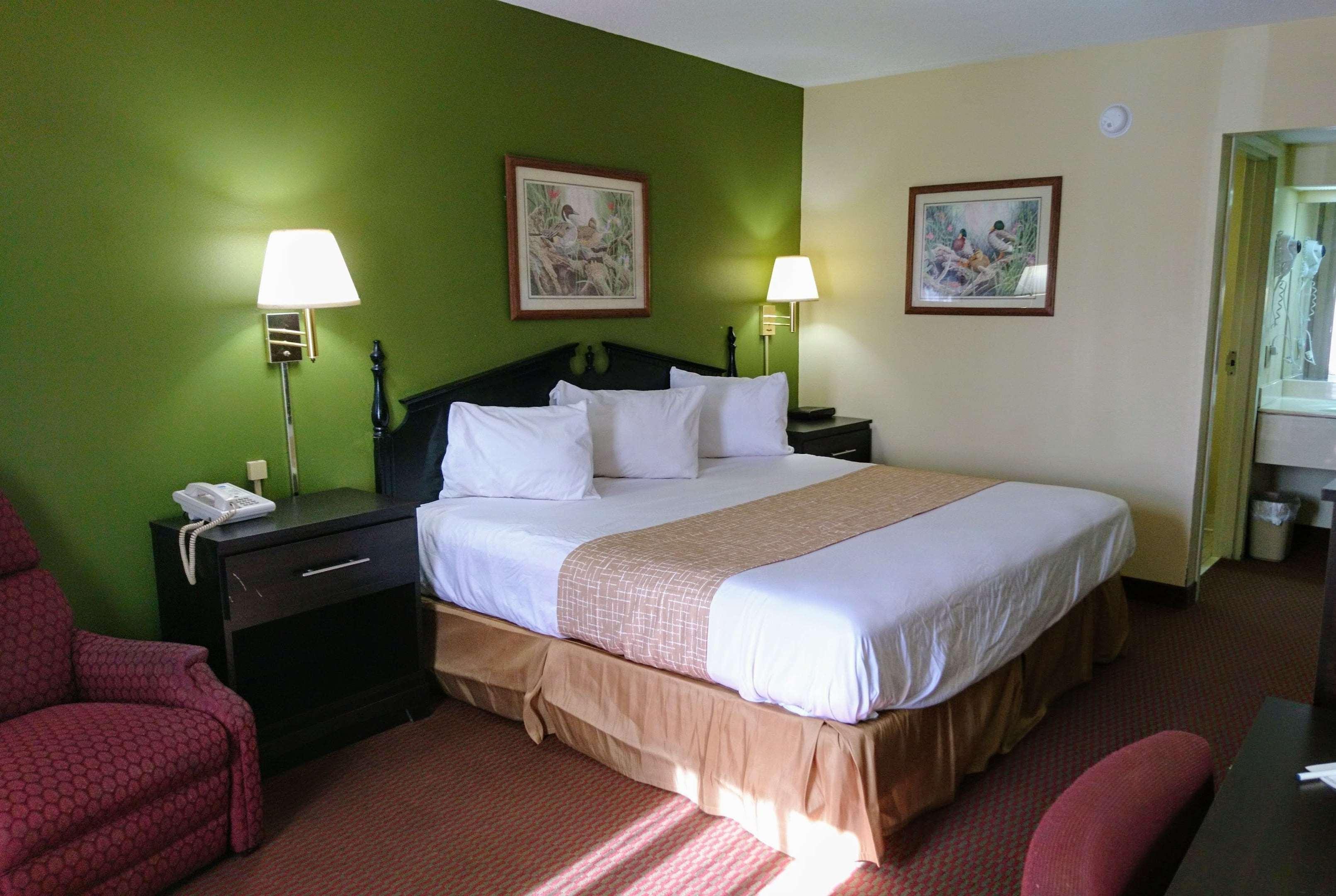 Travelodge By Wyndham Knoxville East Esterno foto